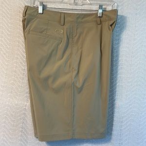 CHAMPION Men’s 32W Khaki Tan Chino Golf Shorts Flat Front Pockets Stretch